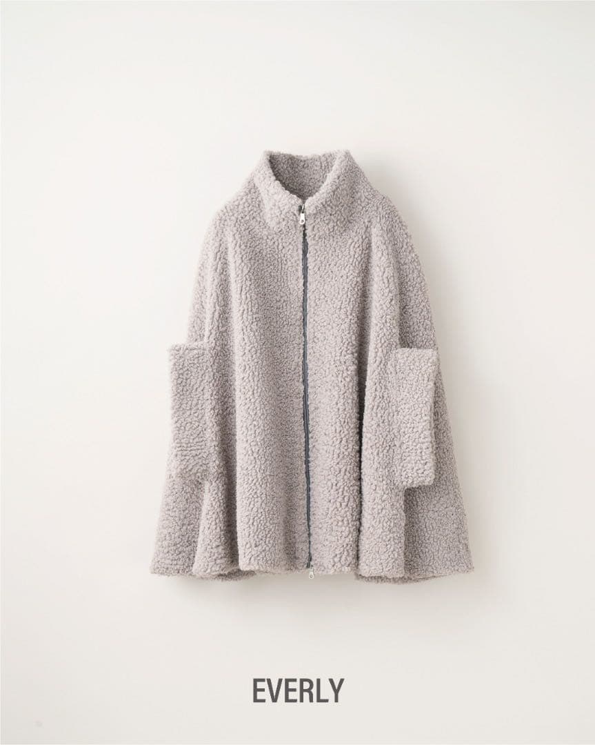 新品タグあり　スリードッツ　プードルボア　ポンチョ　グレー