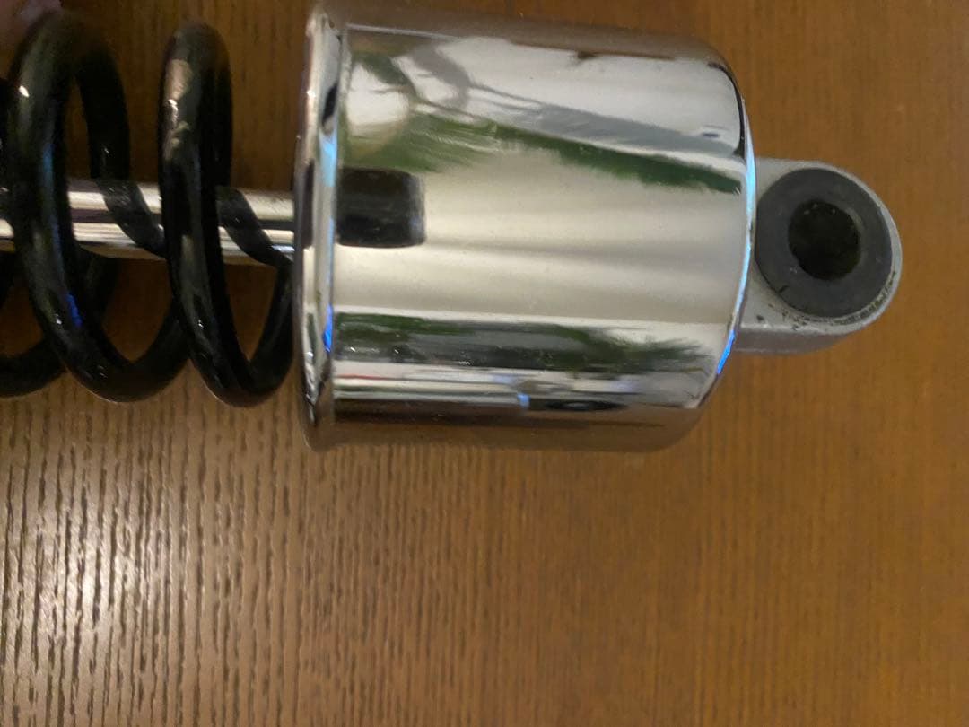 Z400FX取外し　SHOWA リアサスペンション　リアサス