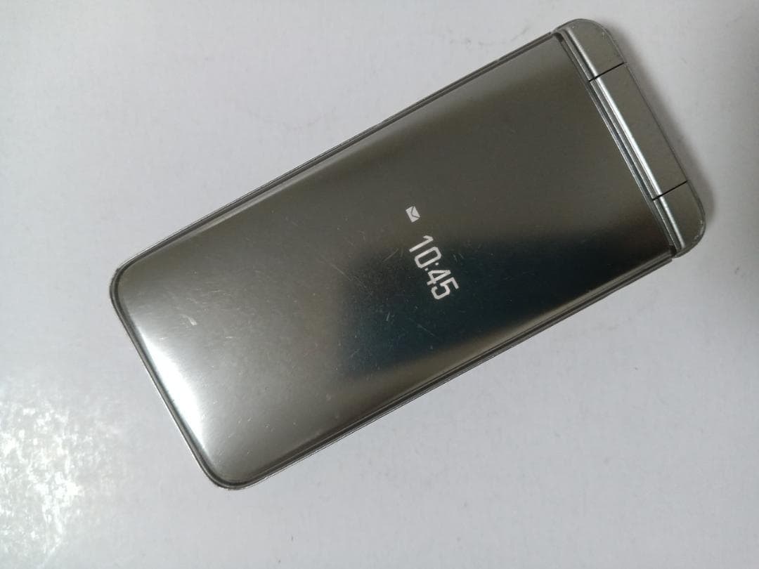 ☆ SoftBank DIGNO ケータイ4 A202KC シルバー