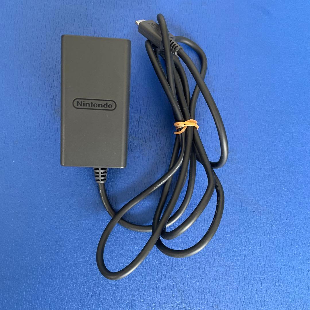 ＴＡＫＡ　Nintendo Switch Lite ターコイズ　充電器付き