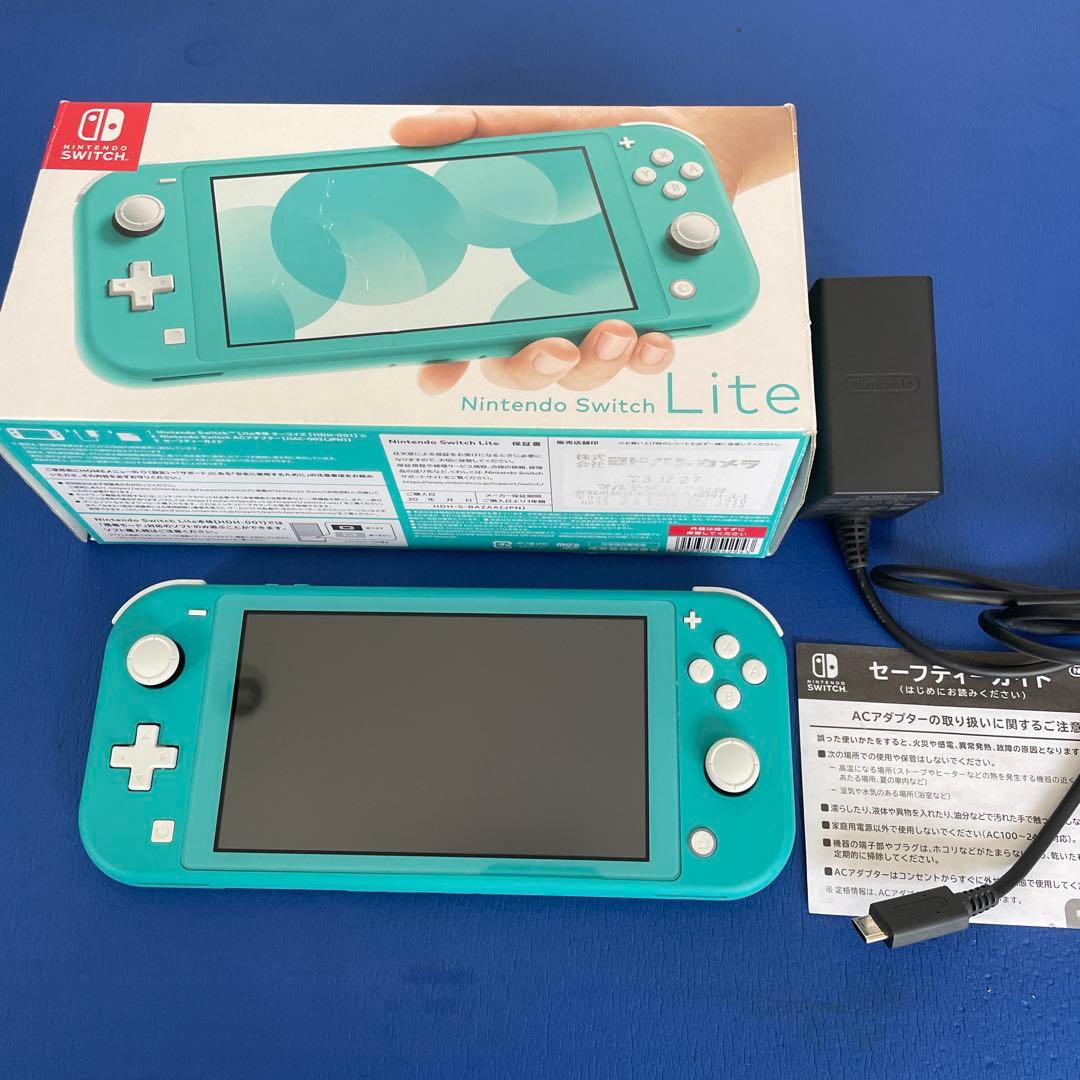 ＴＡＫＡ　Nintendo Switch Lite ターコイズ　充電器付き