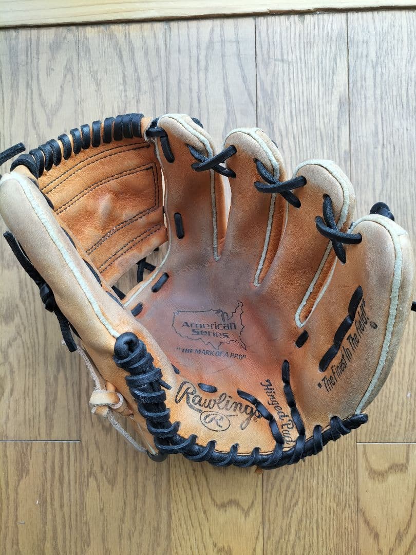 ローリングス　野球グローブ