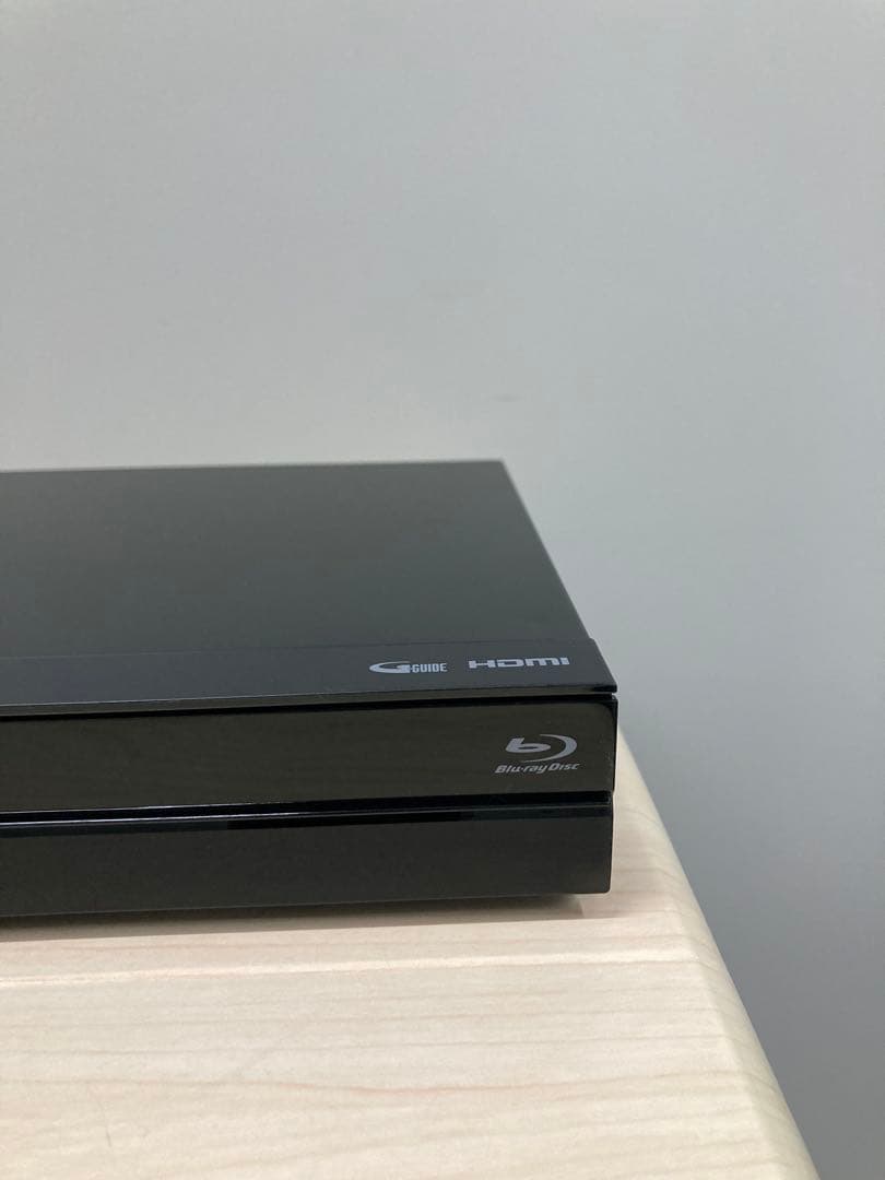 かなり綺麗　シャープ　AQUOS BD-NW 500