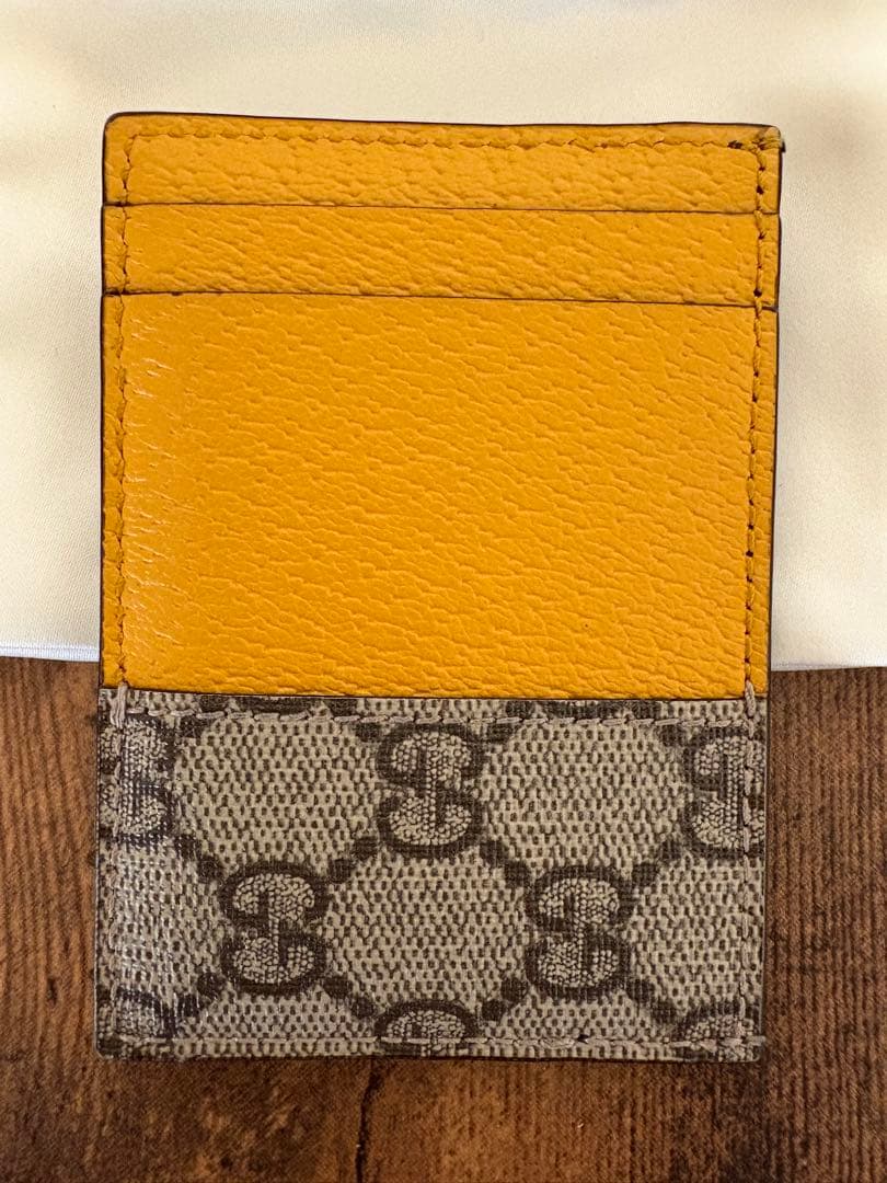 週末いっぱい掲載⭐︎GUCCI GGスプリームカードケース　ネオプィンテージ