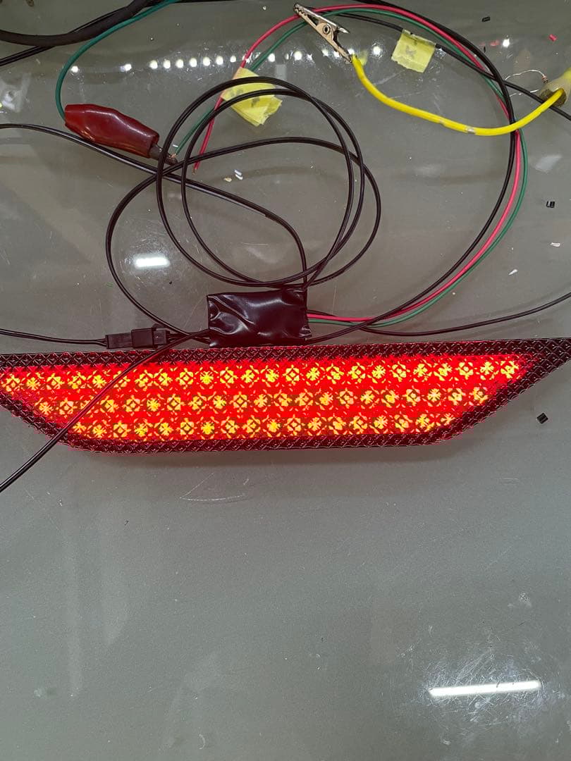 30系プリウスg's用リアフォグ バックフォグ 製作品ストロボ