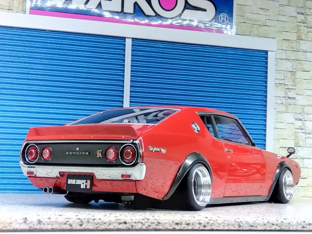 AUTOart 1/18ミニカー スカイライン 2000 GT-R カスタム