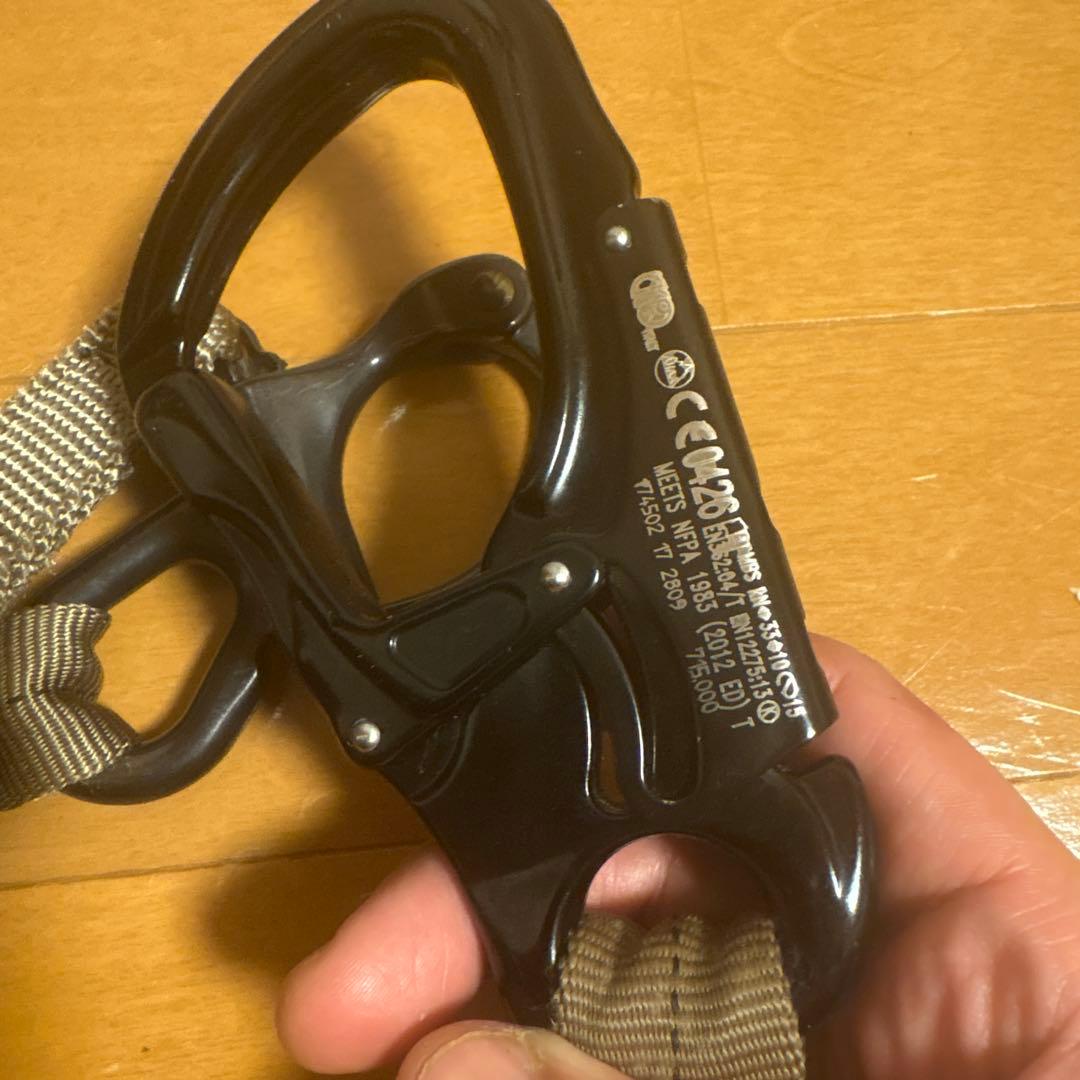 Yates パーソナルリテンションランヤード