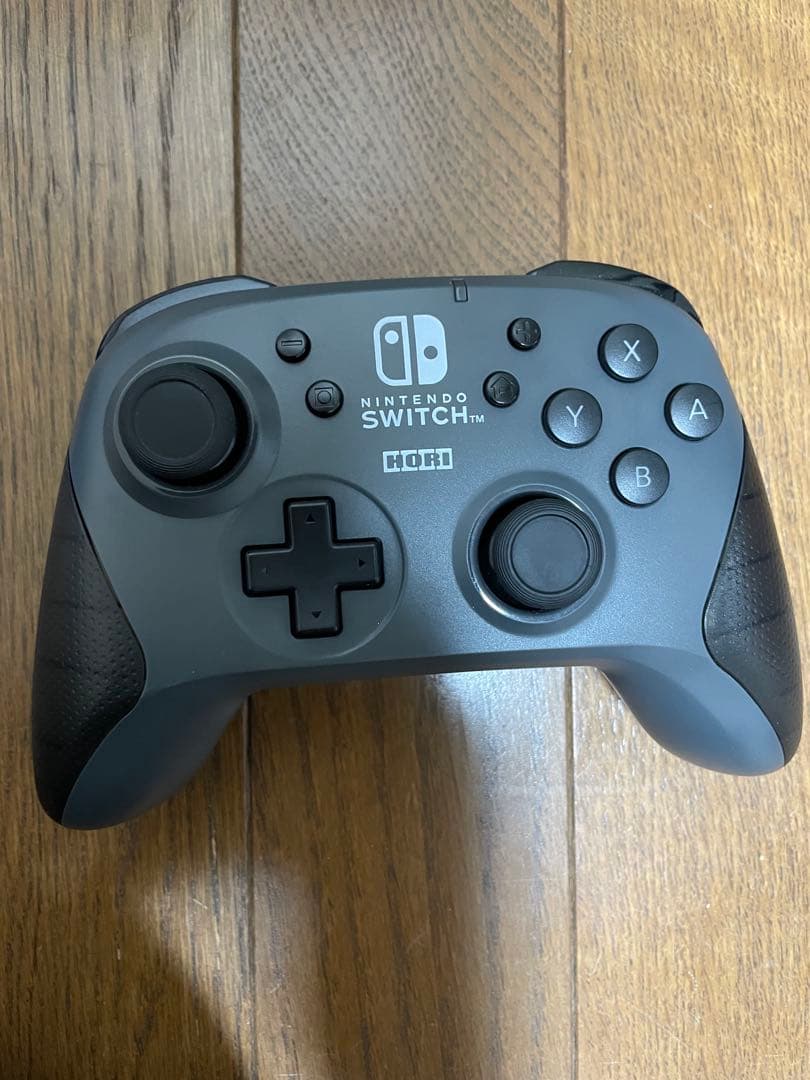 ニンテンドースイッチ本体 ホリパッド2個 充電グリップ microSD ケース