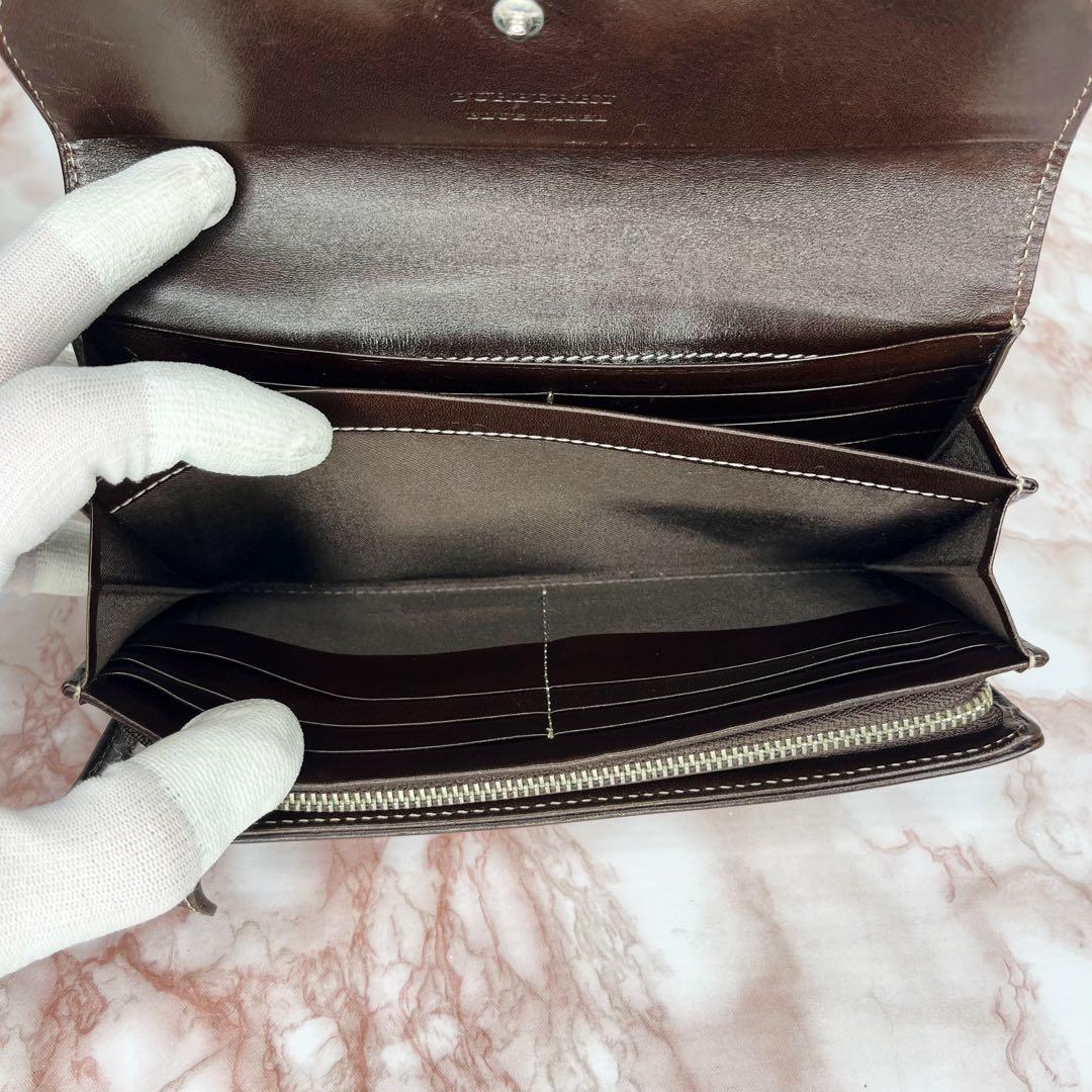【極美品】BURBERRY チェック柄 長財布 二つ折り財布42