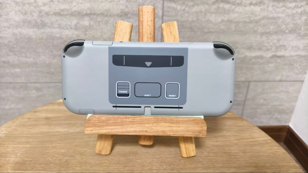 【カスタム】Nintendo Switch Lite SFCカラー