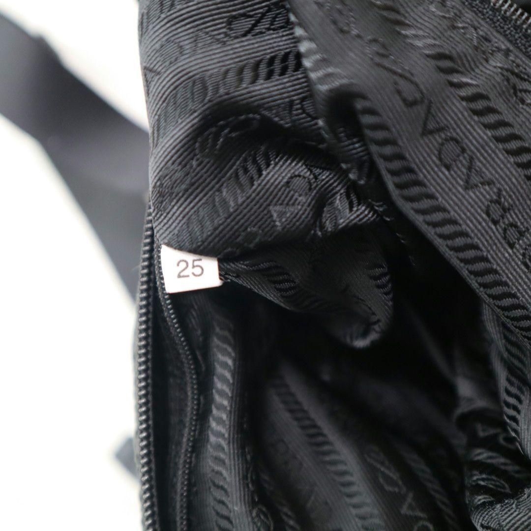 美品✨プラダ メッセンジャーバッグ ダブルポケット 黒 三角ロゴ BT1738