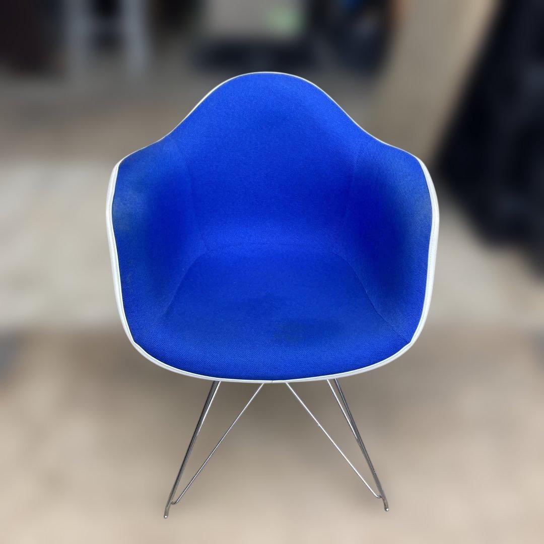 ハーマンミラー　イームズチェア（Eames Chair）ダイニングチェア