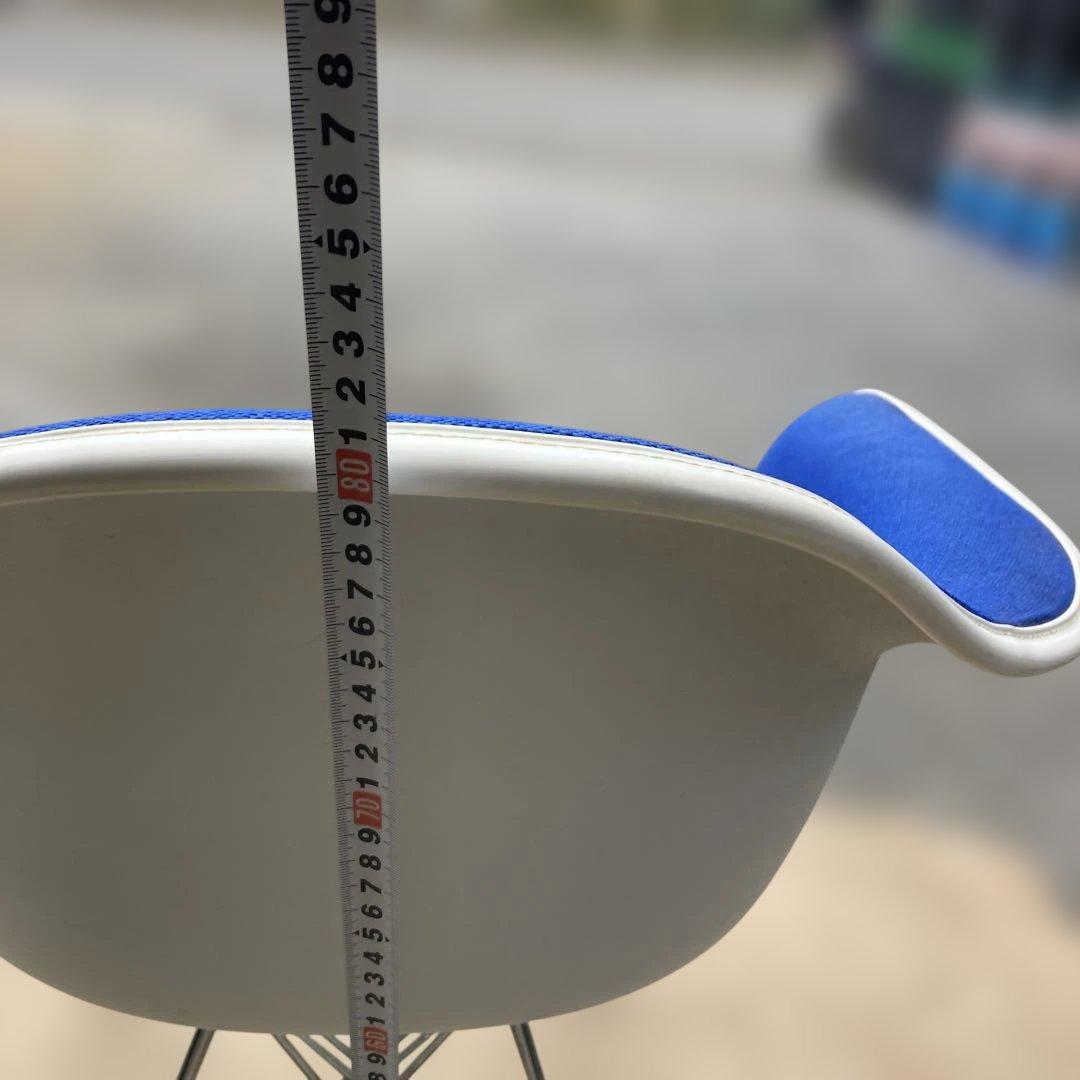 ハーマンミラー　イームズチェア（Eames Chair）ダイニングチェア