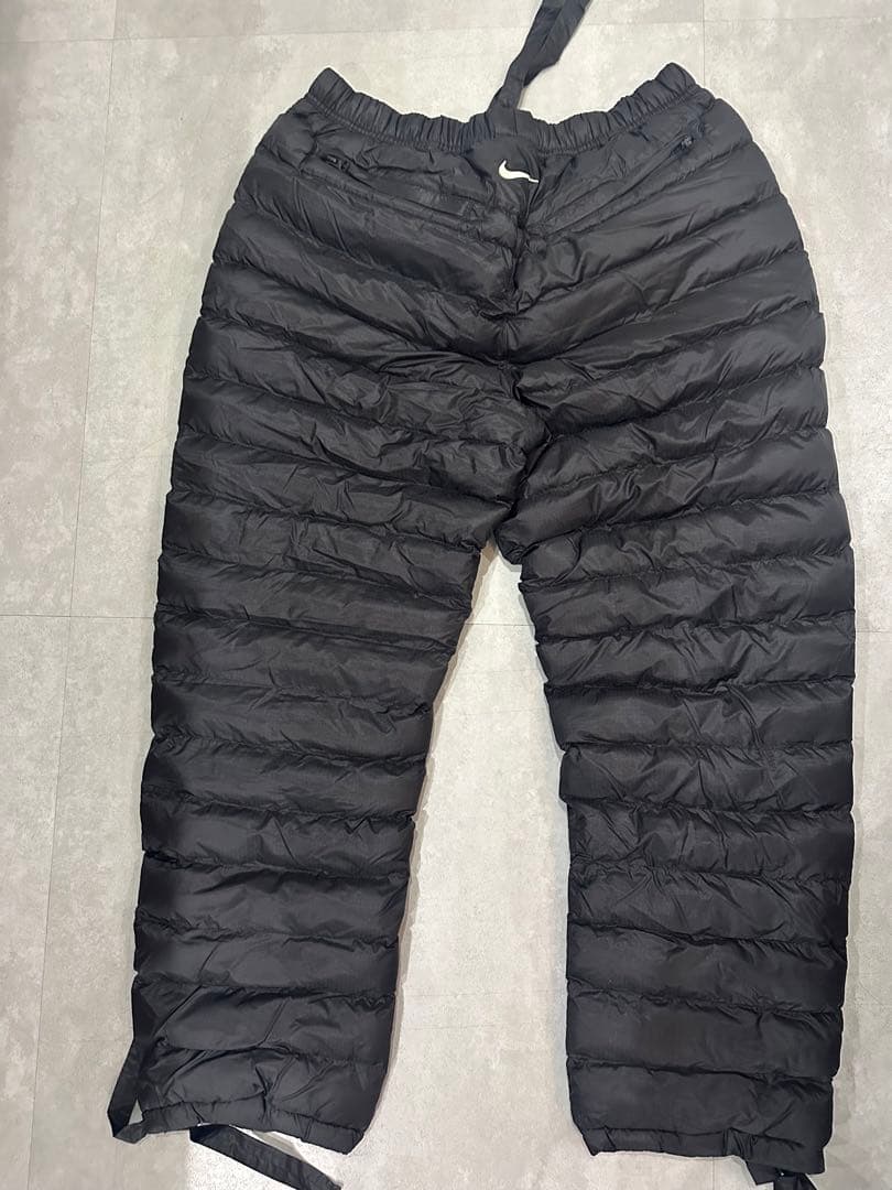 ナイキ　ステューシー　Insulated Pullover ダウンパンツ