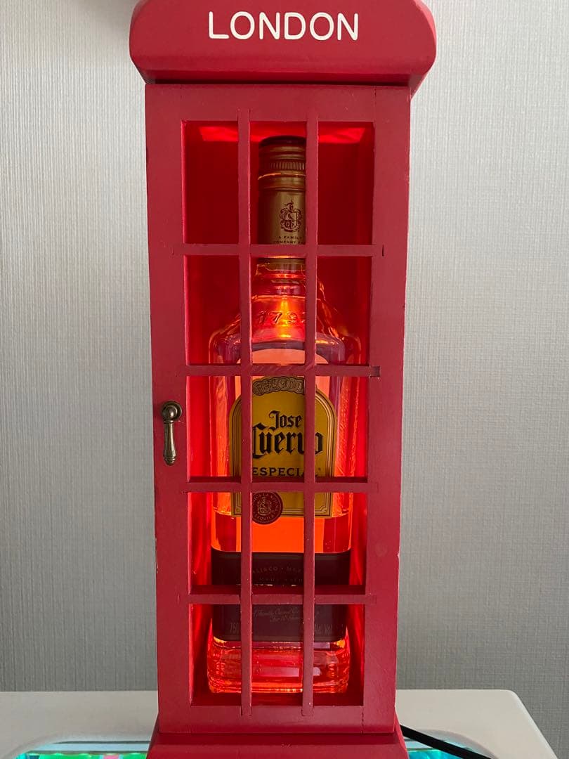 こいちゃん 　BEEFETER木製ボトルラック