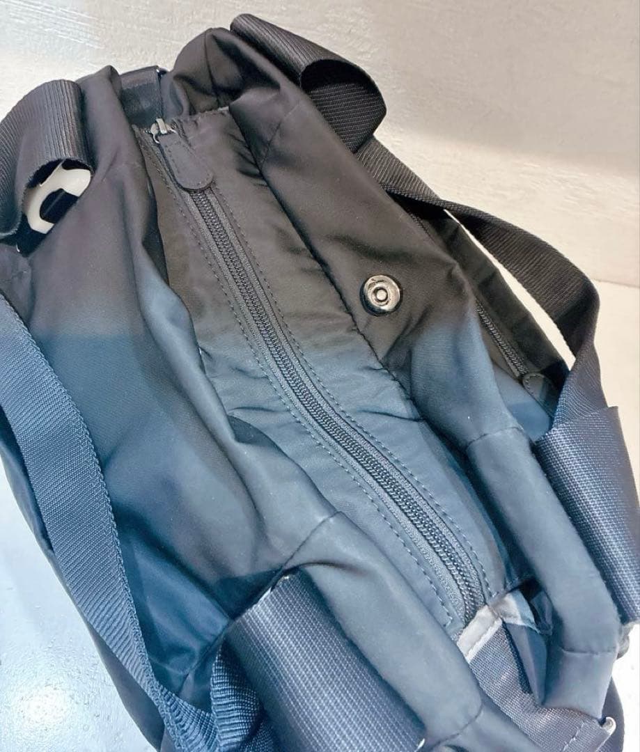 【美品】ear PAPILLONNER 樹脂パーツトートバッグMサイズ 黒