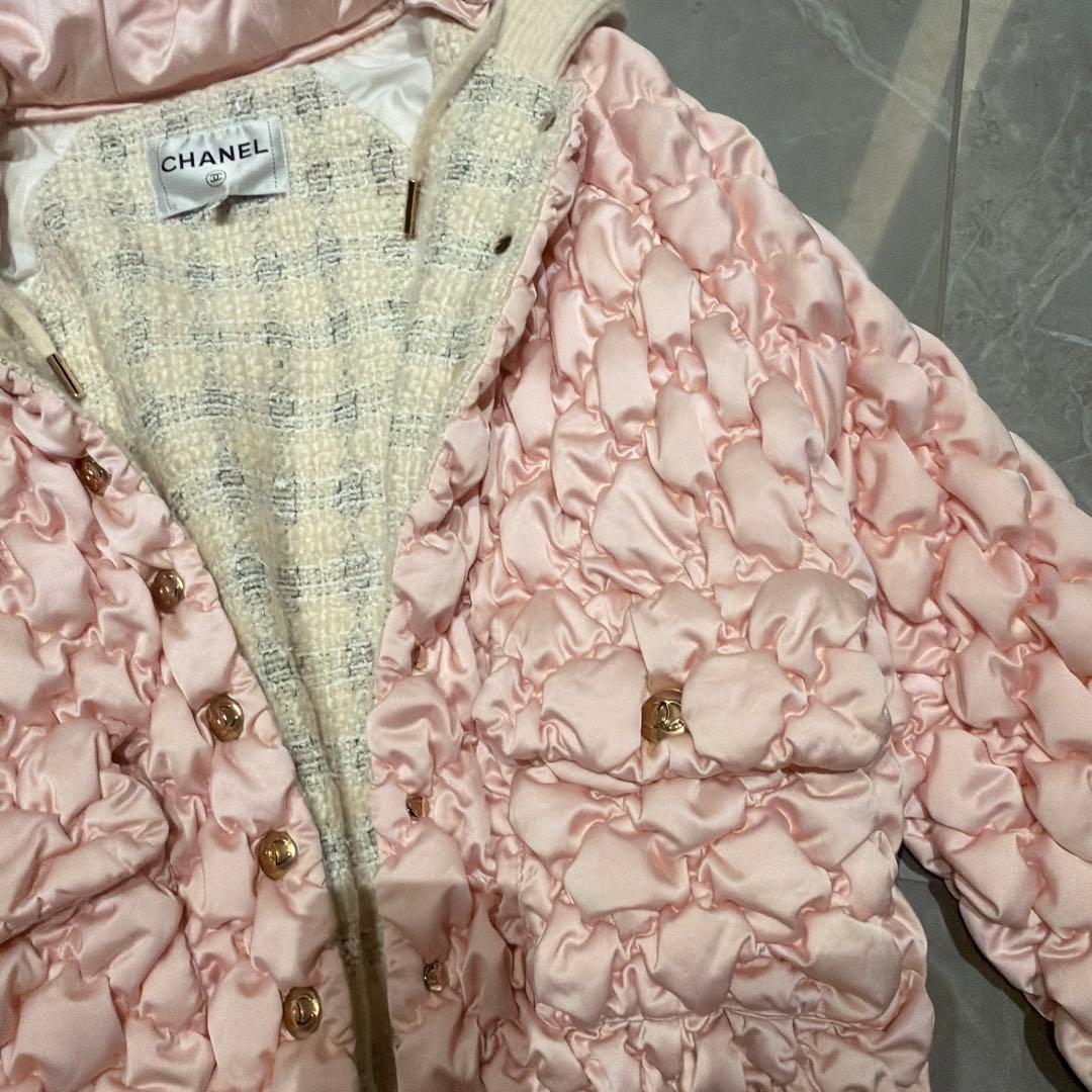 CHANEL フリルデザイン ピンクジャケット　ツイード