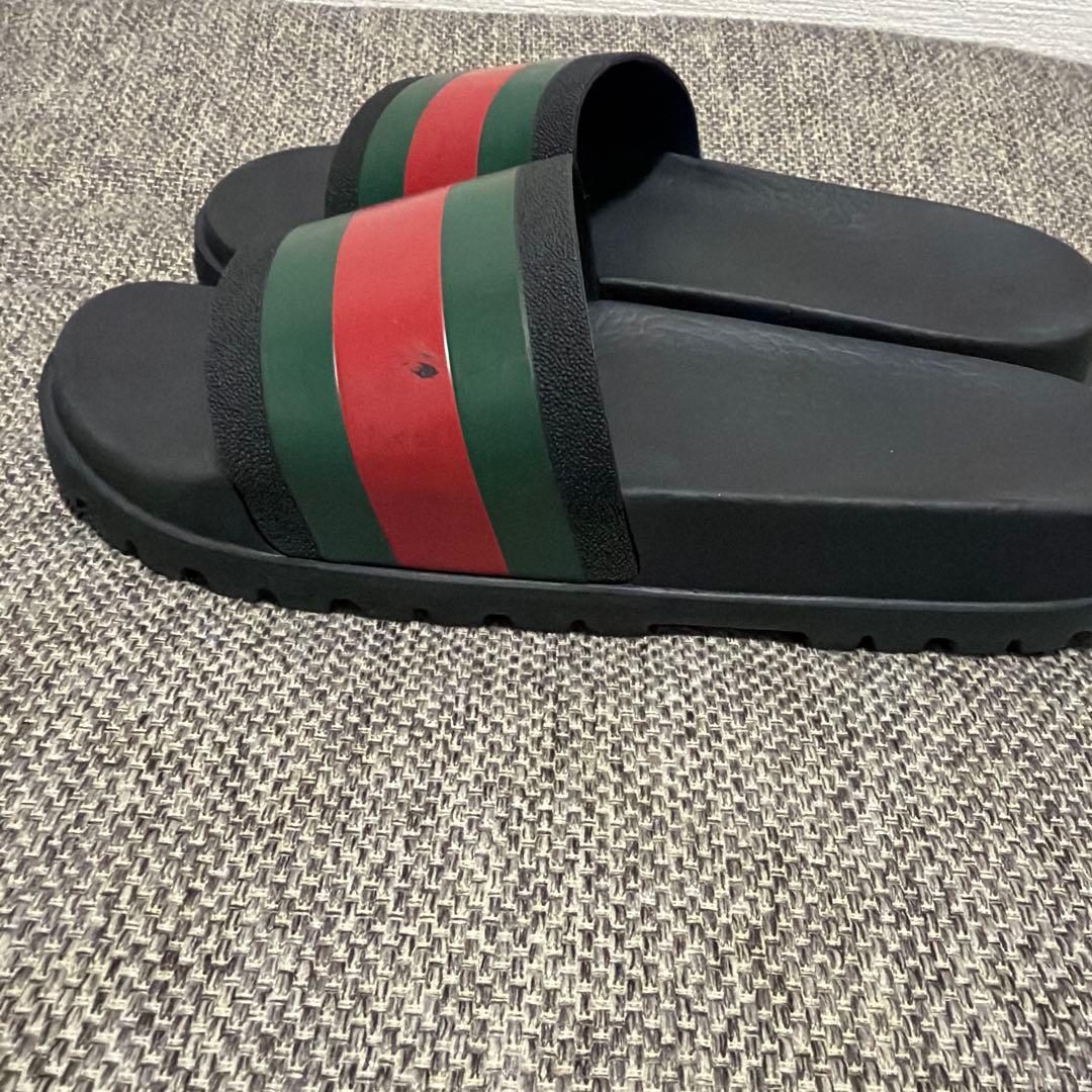 GUCCI シャワーサンダル　30