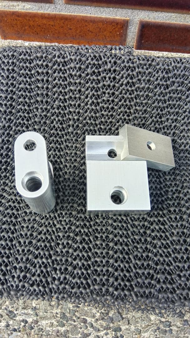 モールトン　Moulton　ブレーキ変換アダプター