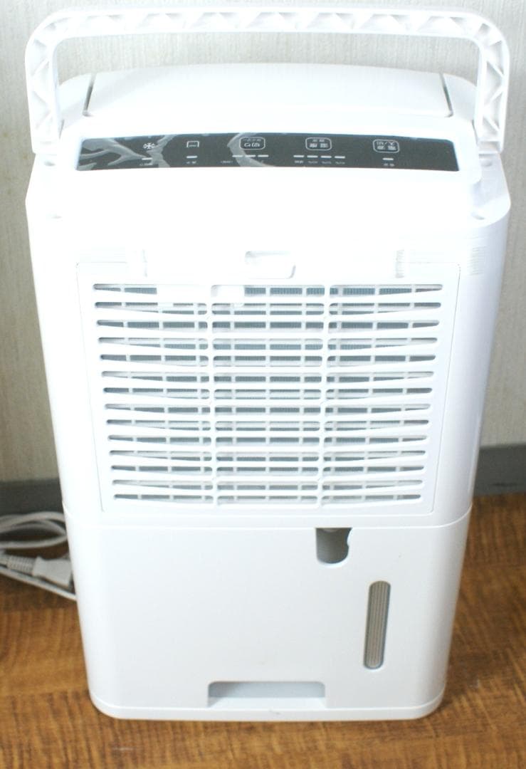 美品　AR-301C 除湿機 ホワイト 取扱説明書付き