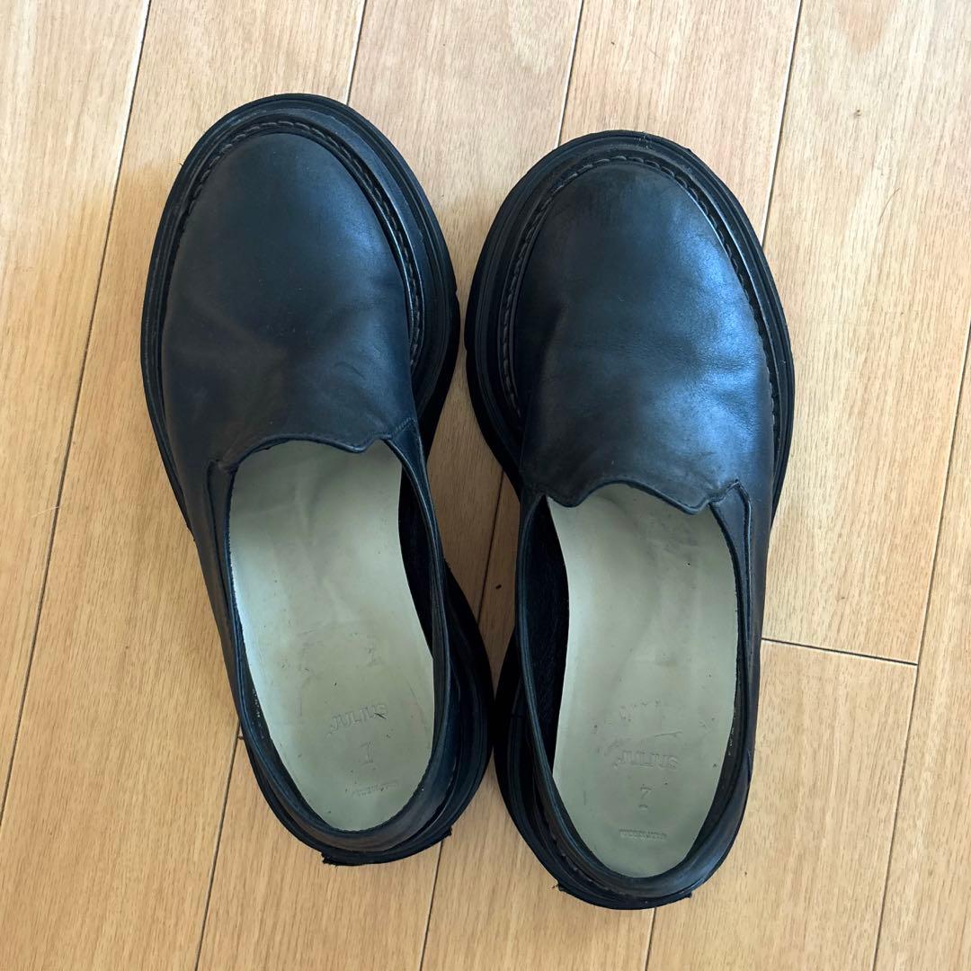 JULIUS ユリウス オーバーレイング デッキシューズ（667FWM3)