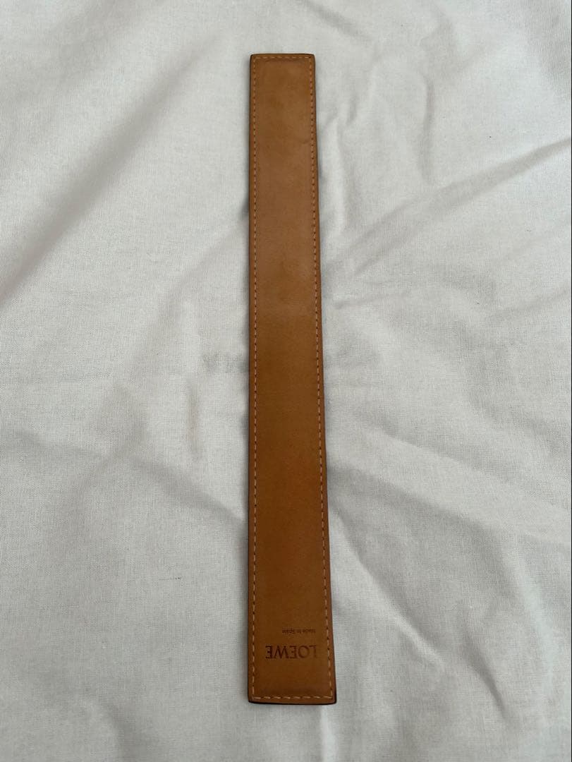 LOEWE アナグラムブレスレット タン