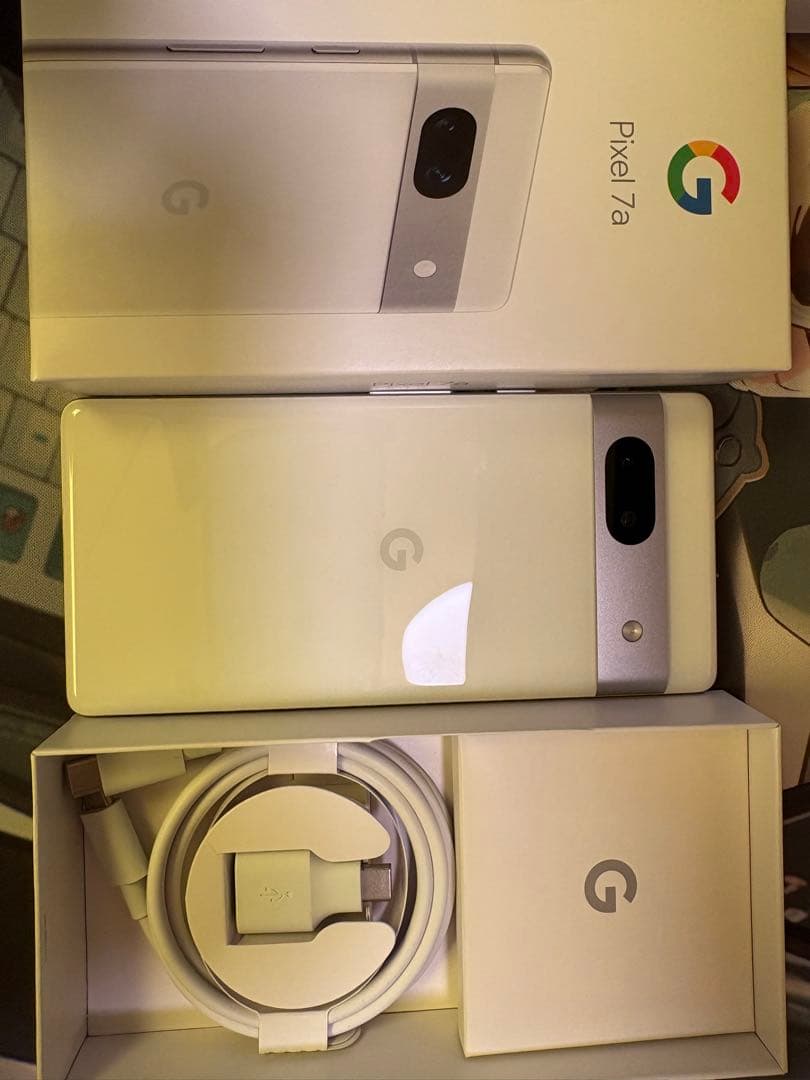 Google Pixel 7a 本体 ホワイト 充電ケーブル付き