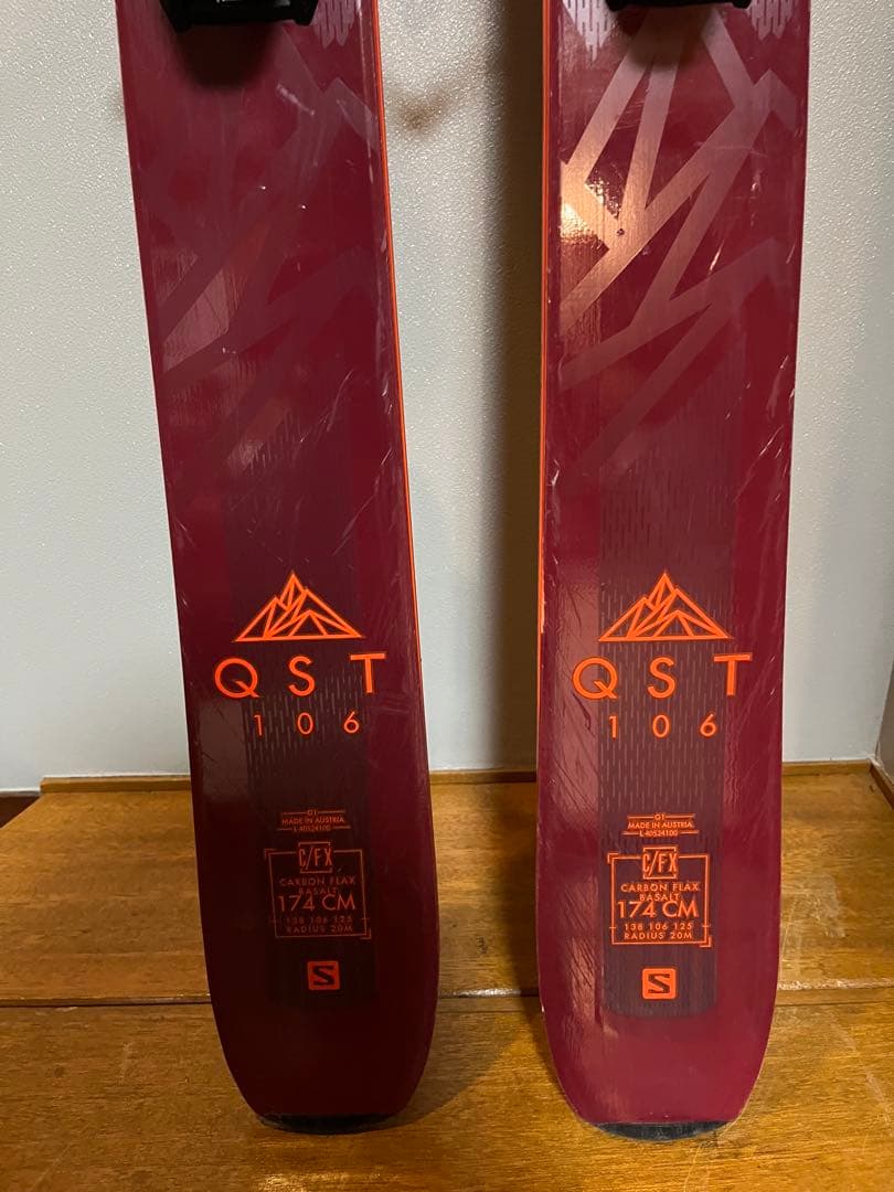 スキー板　SALOMON QST106 174cm