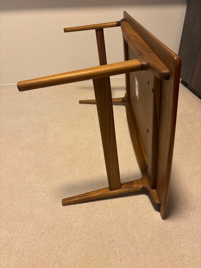 CHAPTER リビングテーブル