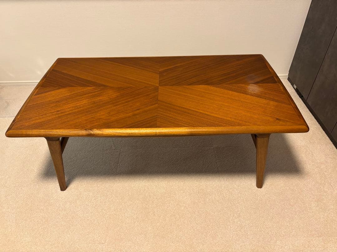 CHAPTER リビングテーブル