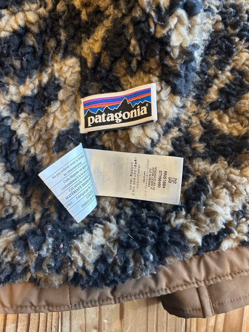 patagonia ブラウン インファーノジャケット