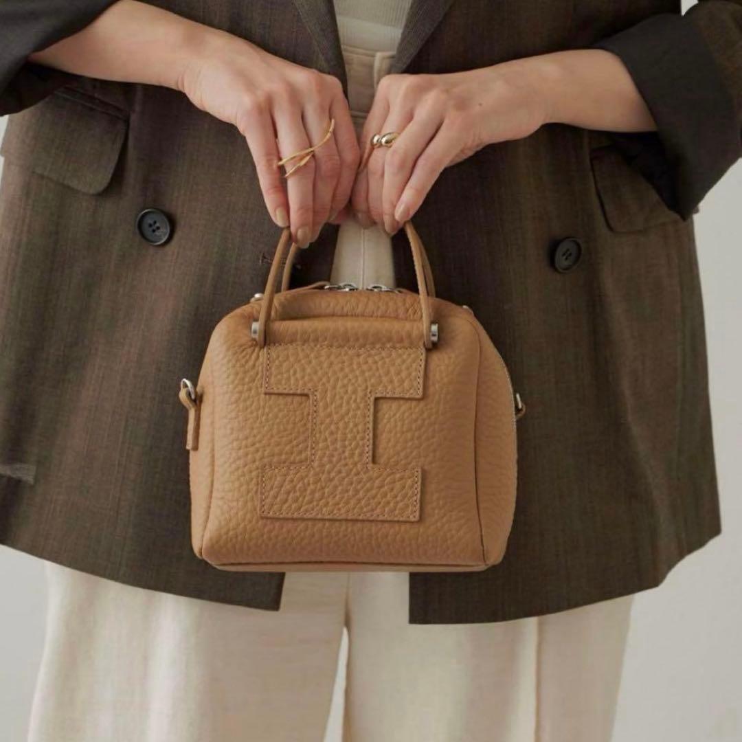 IACUCCI イアクッチ クーポラ ALCE キャメル