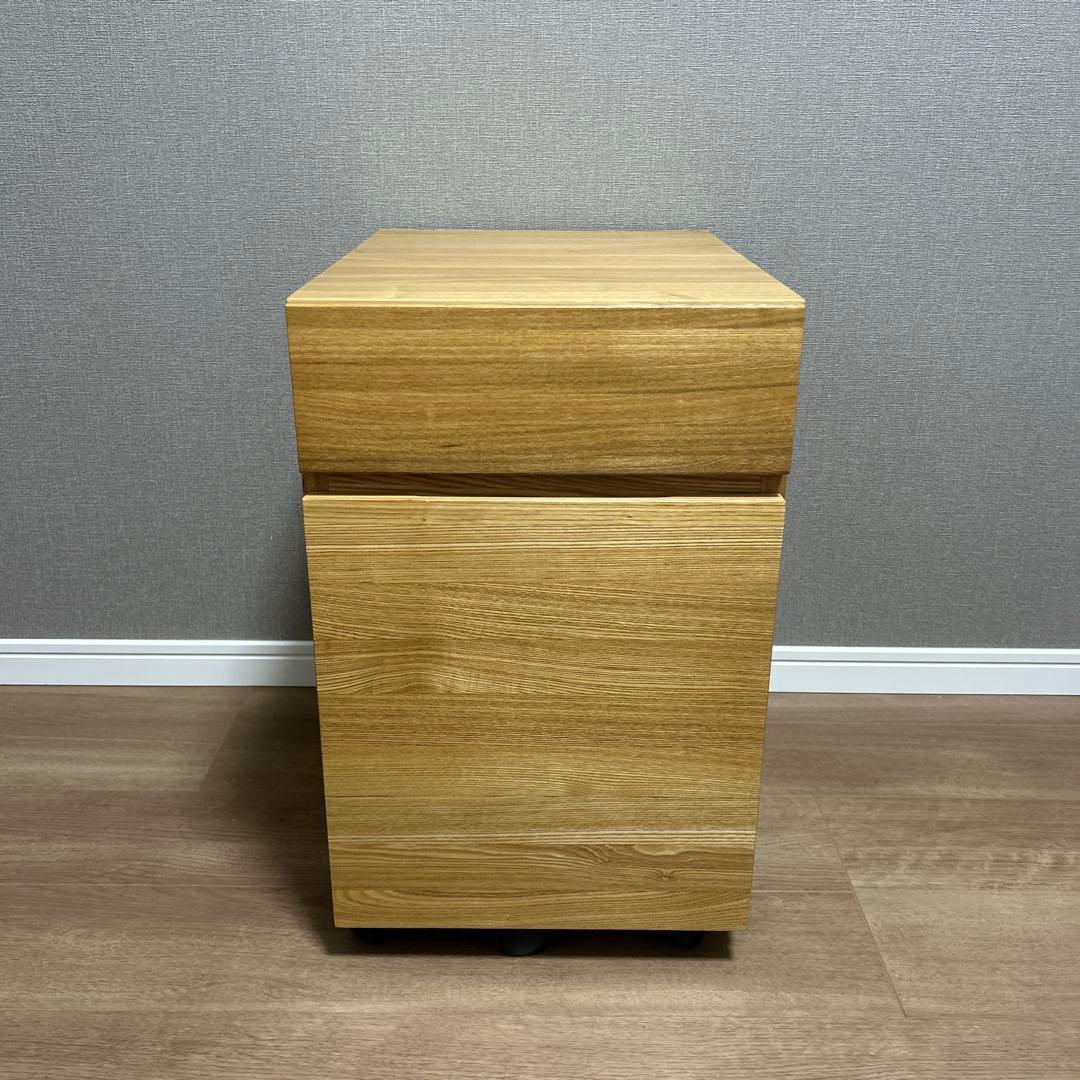 『りんこ』無印良品のオーク無垢材 キャビネット