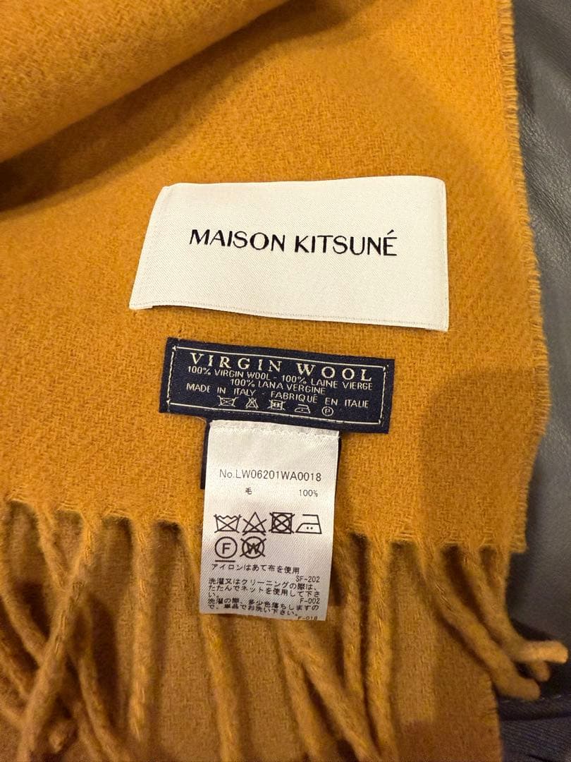 【新品正規品】最安値！MAISON KITSUNE メゾンキツネ　ウールマフラー