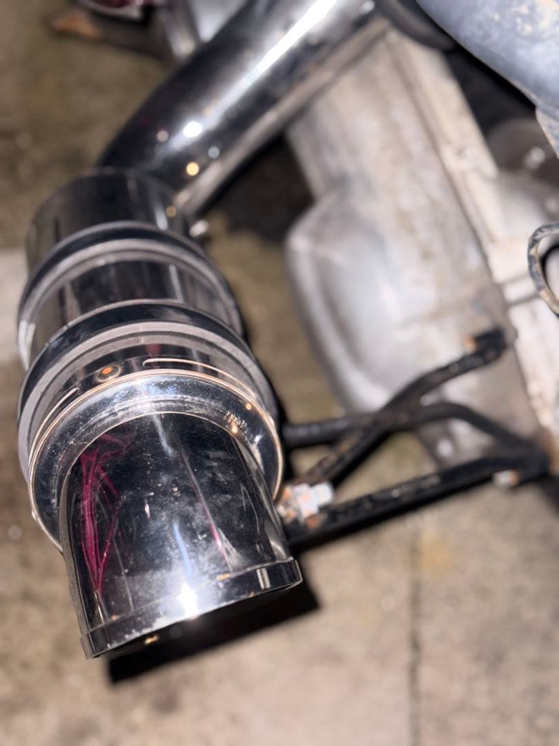 マジェスティC かち上げエアクリーナー