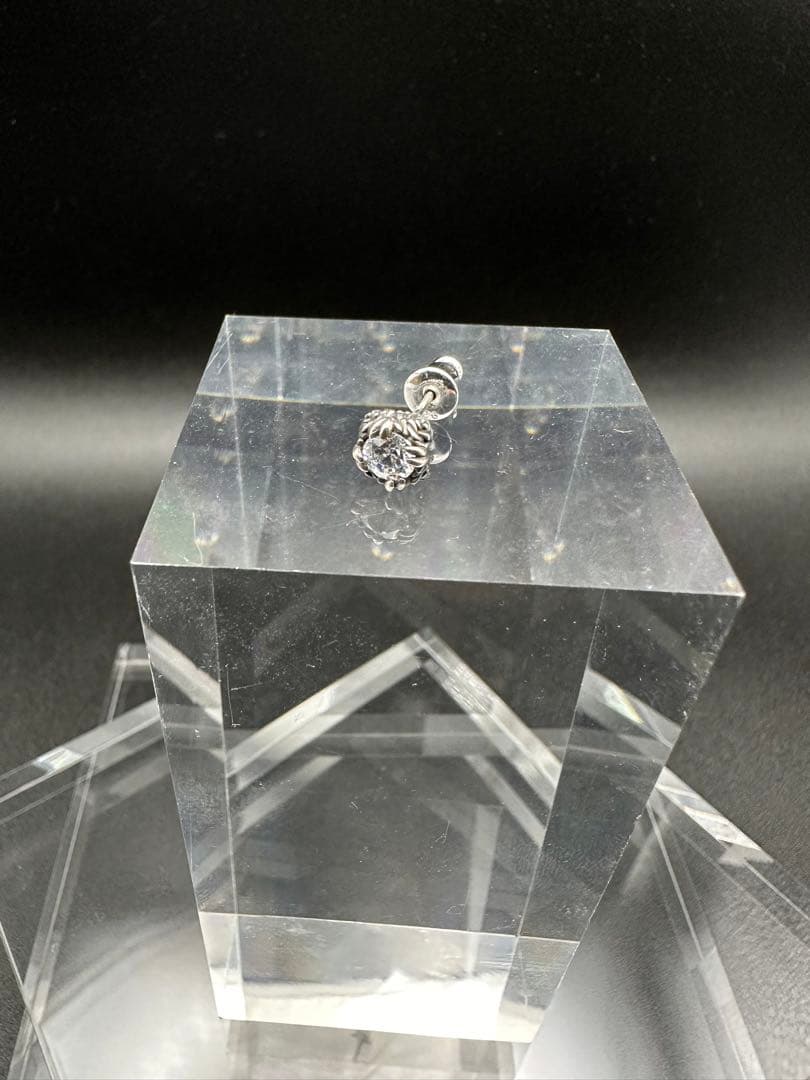 【新品未使用】janji tokyo 「Rose」ピアス　Sサイズ　赤西