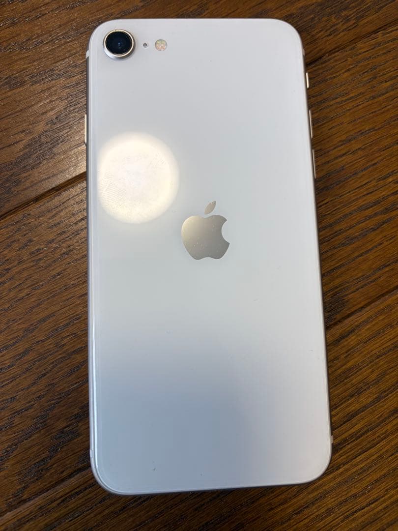 スマートフォン本体 Apple iPhone SE (Starlight, 256GB)