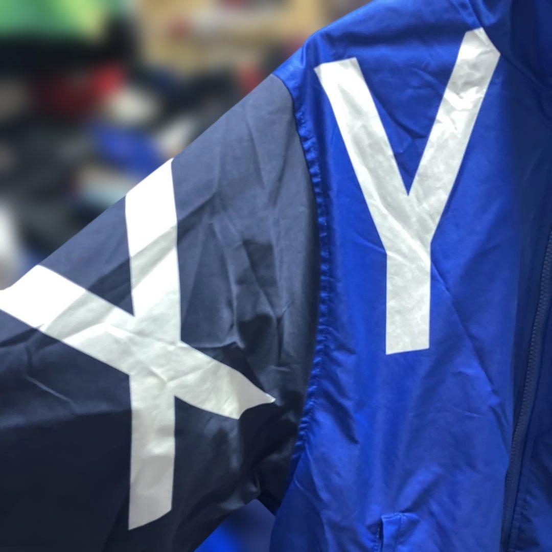 横浜DeNAベイスターズ デサント オーセンティック グランドコート サイズO