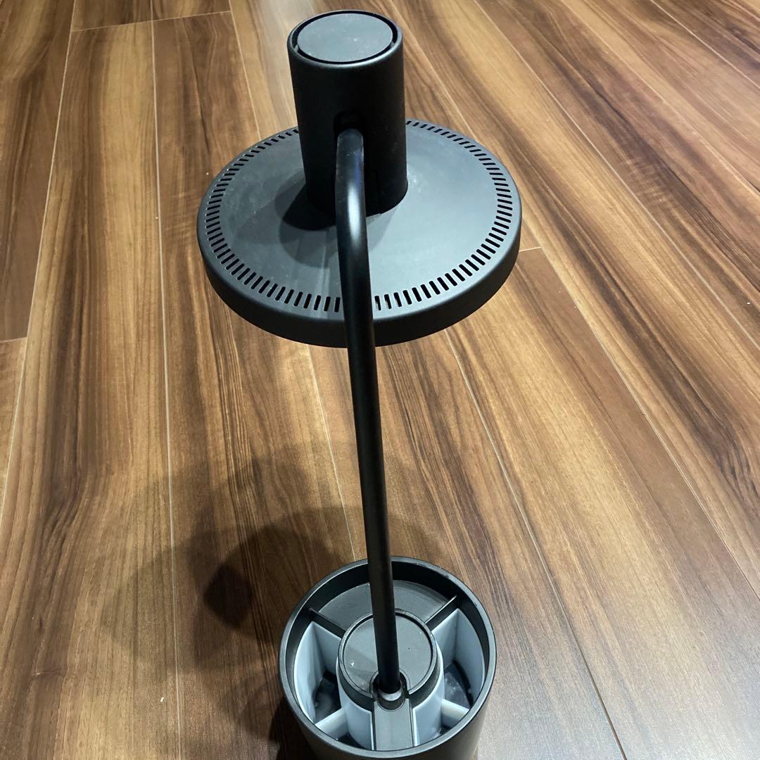 バルミューダのライト