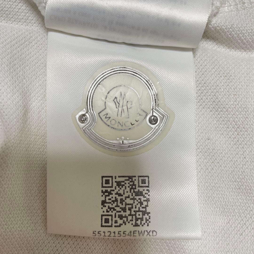 モンクレール　襟裏ロゴ　マグリア　ポロシャツ　ホワイト　Mサイズ