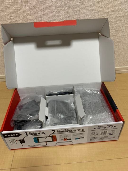 任天堂スイッチ　バッテリー強化型　あつ森