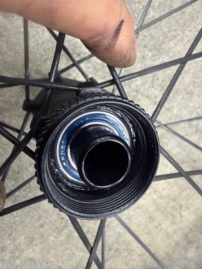 中華カーボンホイール　60T 超軽量　700C セラミックベアリング