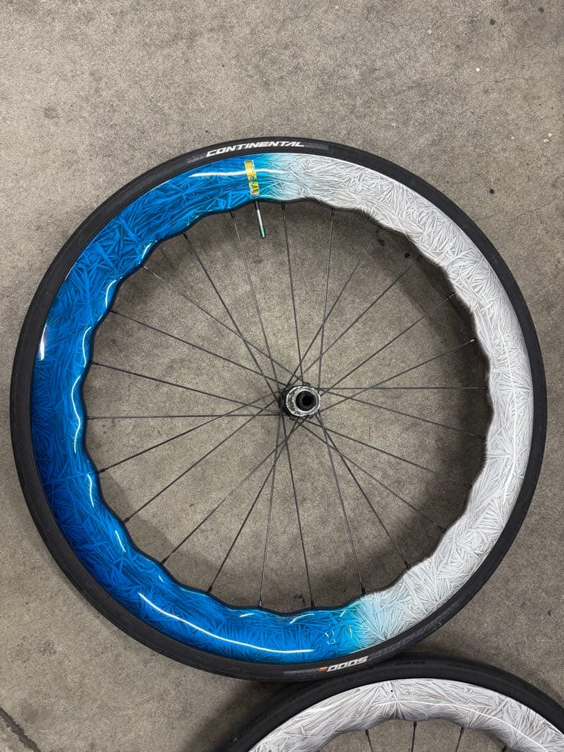 中華カーボンホイール　60T 超軽量　700C セラミックベアリング