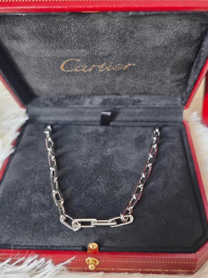 サントスドゥカルティエ　ネックレス