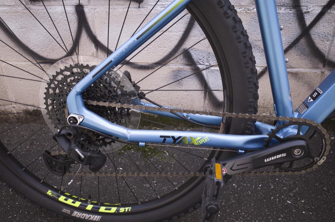 【福岡市現地引取限定】新車 MON TYAX EXPERT