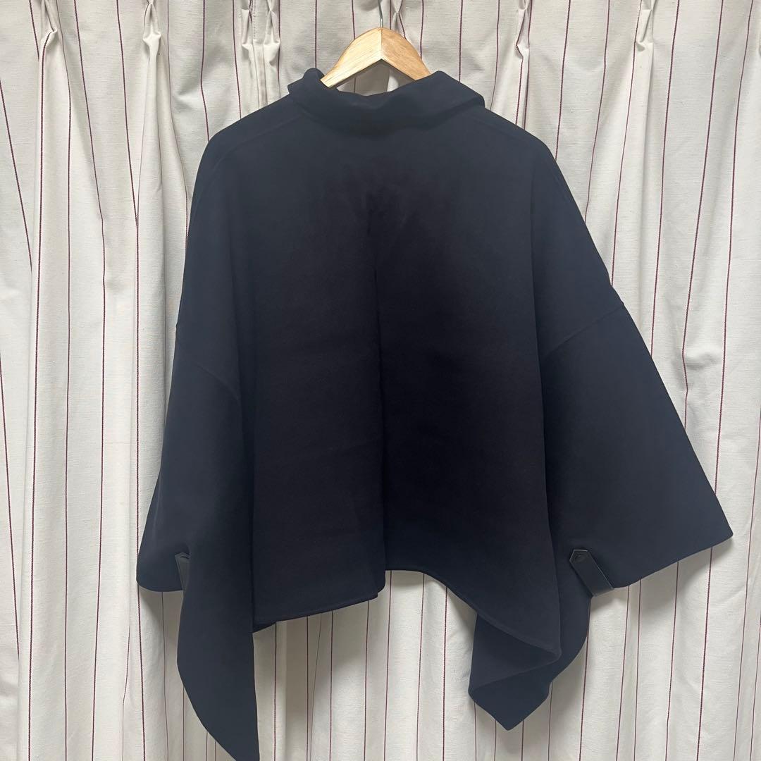 COS ネイビー ポンチョ　ケープコート　新品未使用タグ付き