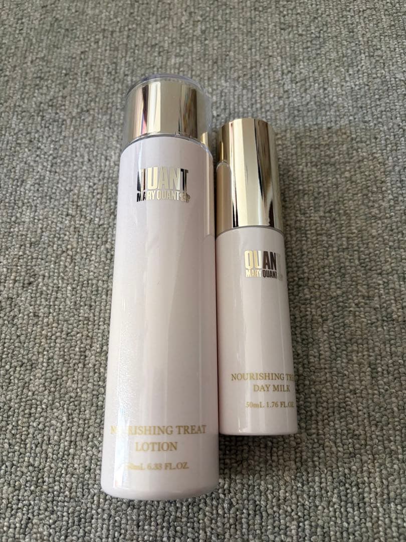 クヮント バイ マリークヮントナリッシング トリートローション ミルク パウダー
