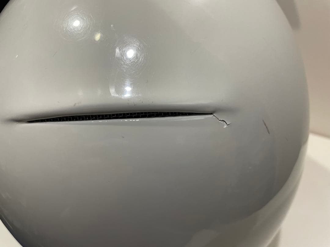 本日2/1限定価格　Bell bullitt TT ホワイト　中古　Mサイズ