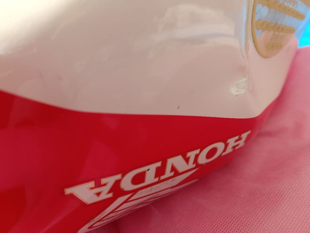 MC21 フューエルタンク　ガソリン ホンダ　 NSR250 赤白　内部はキレイ