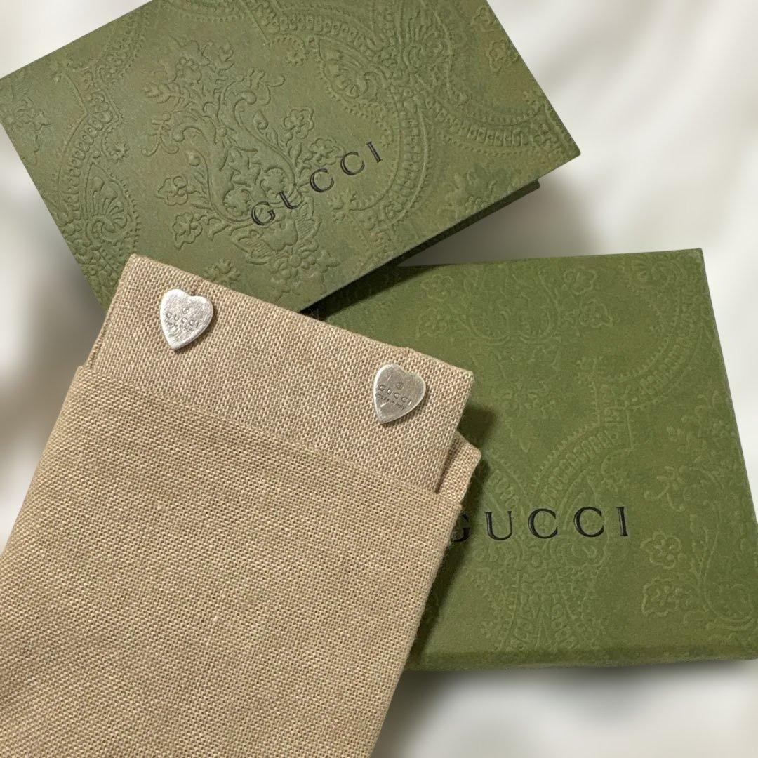 gucci トレードマーク ハートシェイプ ピアス